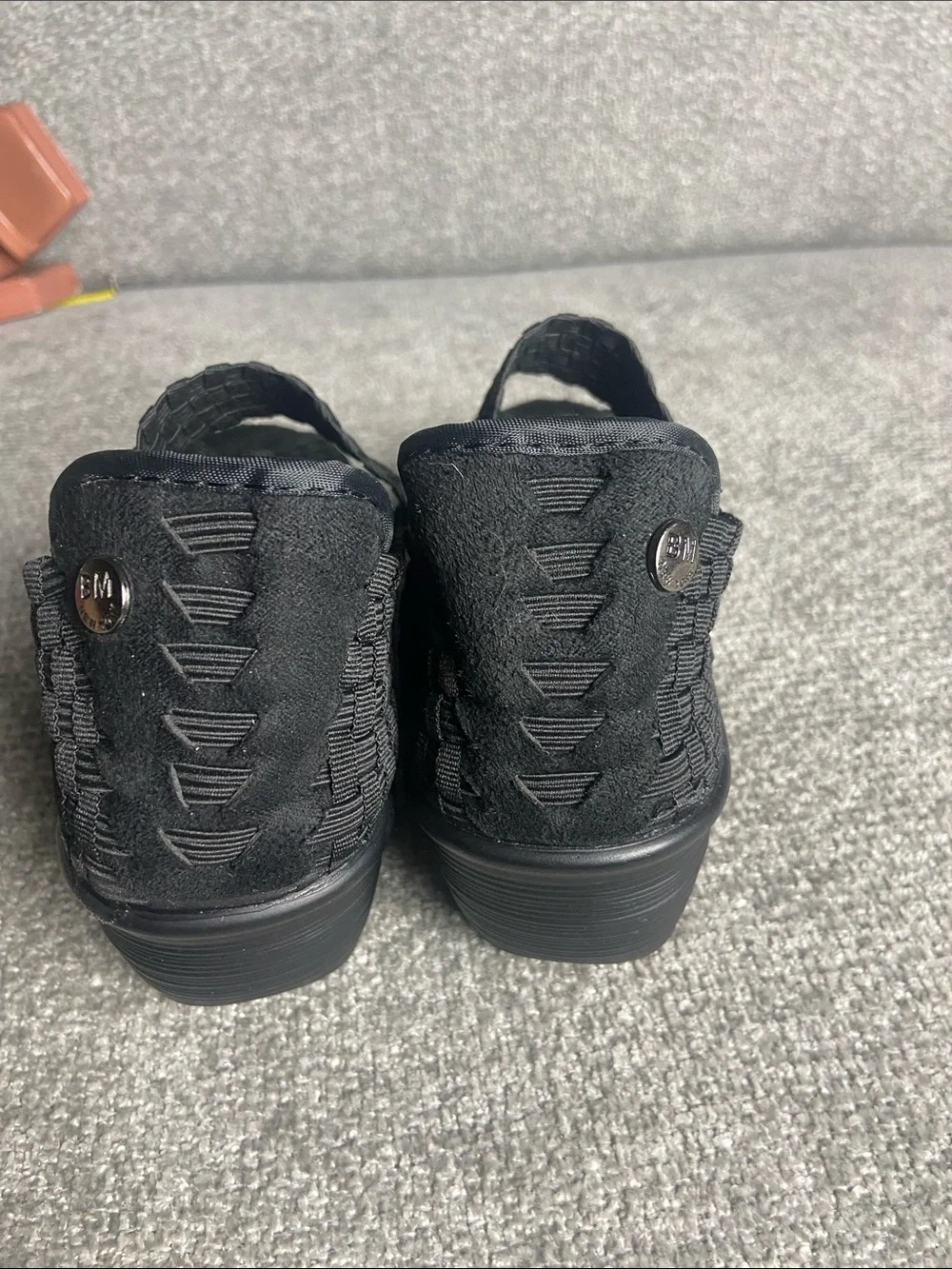 bernie mev. Black Woven Slip-On wedges size 7.5